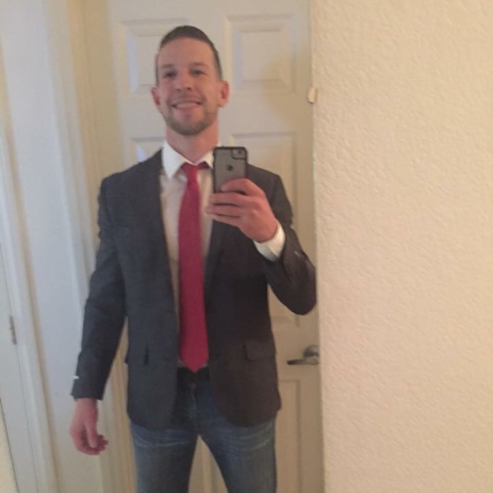 Meet your Posher, Alex